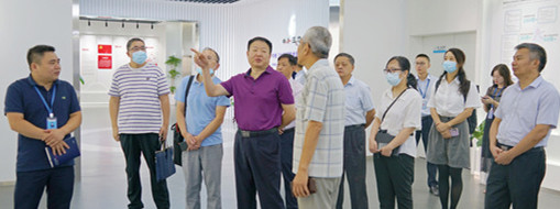 ?湖北省生態(tài)環(huán)境廳科合處處長(zhǎng)張忠華一行蒞臨中水三立調(diào)研指導(dǎo)